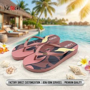 Sandalias de Plataforma con Cuña y Estampado Floral para Mujer, con Logotipo Personalizado, Chanclas de Playa de Verano, Suela Gruesa de EVA de Alta Calidad, OEM - Product Image 1