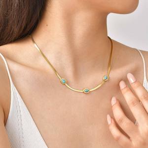 Collier pendentif cerise Zhongzhe en acier inoxydable plaqué or 18 carats, chaîne fine, étanche et hypoallergénique – Nouvelle collection - Product Image 2