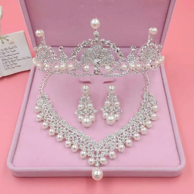 2020 nuove Ragazze della perla del Diadema di Cristallo Del Fiore set Corona Diademi Del Partito di Mini Diadema Dei Capelli di Cerimonia Nuziale per le donne Accessori Dei Monili