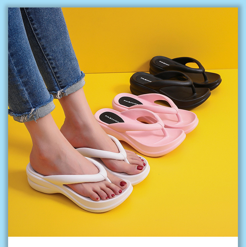 Outdoor Flip-flops Slippers Women Bathroom Slippers Summer Beach Flip Flops