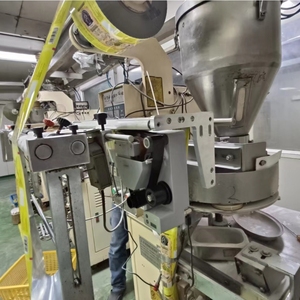 Máquina de números automática para envasado de alimentos HPRT DC24A, impresora TTO, codificación de fecha de caducidad de fábrica para motor de núcleo de papel accionado neumáticamente - Product Image 4