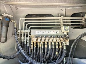 รถปั๊มคอนกรีตซูมไลออน เบนซ์ 56 เมตร ปี 2019 คุณภาพสูง เครื่องยนต์เบนซ์  พร้อมมอเตอร์เกียร์บ็อกซ์  ชุดเกียร์  ลูกปืน  และ PLC ในตัว - Product Image 3