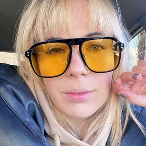Gafas de Sol Retro de Moda 2021 para Hombre, Gafas de Sol Cuadradas con Lentes Amarillas UV400 para Conducir, para Mujer - Product Image 1