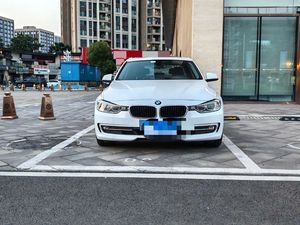 <span class=keywords><strong>BMW</strong></span> Serie 3 Usata del 2015, Berlina con Guida a Sinistra per Esportazione - Product Image 6