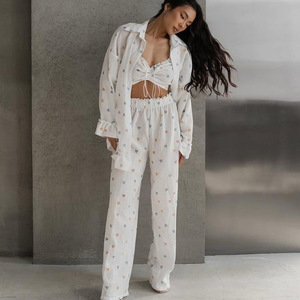 Pigiami da donna stampati <span class=keywords><strong>amore</strong></span> il nuovo Design di abbigliamento per la casa Set in tre pezzi per sostenere il tempo libero personalizzato tutto - Product Image 2
