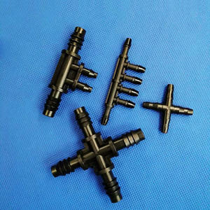 Vanne à 7 voies en nylon noir, connecteur croisé à 4 voies, vanne multi-voies 4/6 pour gaz et liquides, consommables pour équipement de laboratoire, vannes de type bord - Product Image 1