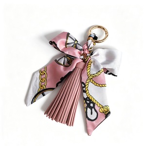 Llavero con lazo de seda y borla, colgante de cinta <span class=keywords><strong>Twilly</strong></span> con estampado vintage para bolso, mochila, decoración de moda para mujer, regalo - Product Image 3