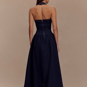 ชุดเดรสยีนส์ผู้หญิงสำหรับฤดูร้อน สไตล์ลำลอง เอวสูง สายคล้องคอ เปิดหลัง ความยาวปานกลาง - Product Image 2