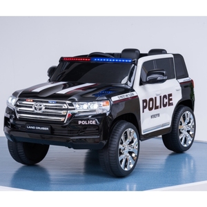 Voiture de <span class=keywords><strong>police</strong></span> électrique pour enfants sous licence Toyota, voiture à batterie pour enfants avec musique et lumières - Product Image 2