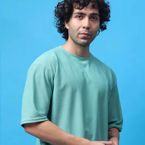 Camiseta de ajuste relajado de cuello redondo liso para hombre, camiseta de gran tamaño hecha a mano, producto a granel personalizado - Product Image 1