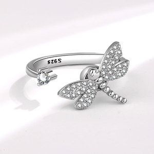 Anillo Antiestrés de Libélula con Micro Pavé de Circones, Bañado en Oro, Ecológico, de Cobre, Diseño Abierto para Mujer, Ideal para Fiestas y Eventos - ¡Venta Caliente! - Product Image 3