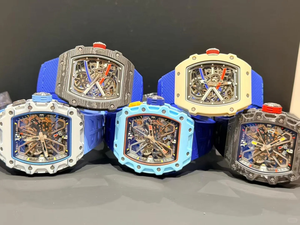 นาฬิกาข้อมือผู้ชาย R Factory Direct Sales รุ่น 6702 เครื่องจักรกล ตัวเรือนคาร์บอนไฟเบอร์บางเฉียบ 8 มม. สายไนลอน ดีไซน์หรูหรา แฟชั่นธุรกิจ - Product Image 2