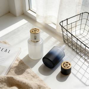 Bouteille diffuseur de parfum en verre dépoli rechargeable de 120 ml, personnalisable en gros, avec impression sérigraphique - Product Image 3