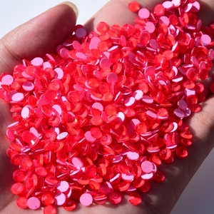 Strass en verre non thermocollants 2028 de haute qualité et populaires, à dos plat, aux couleurs néon, pour robes de danse - Product Image 2