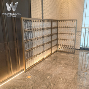 Paravent de luxe moderne personnalisable en métal, cadre en acier inoxydable 304, écran en verre cristal pour maison, hôtel, restaurant, <span class=keywords><strong>salon</strong></span> - Product Image 3