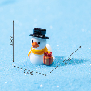 Mini-canards en résine pour Noël, figurines miniatures, décorations pour les fêtes de Noël, cadeaux pour les sacs cadeaux, remplissages de chaussettes - Product Image 6