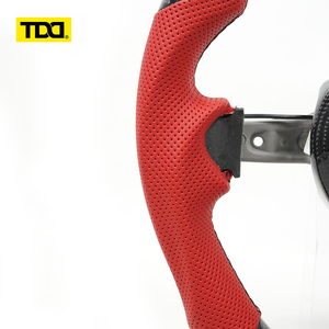 พวงมาลัยคาร์บอนไฟเบอร์แท้ TDD พร้อมไฟ LED สำหรับรถ BMW ซีรีส์ F - Product Image 5