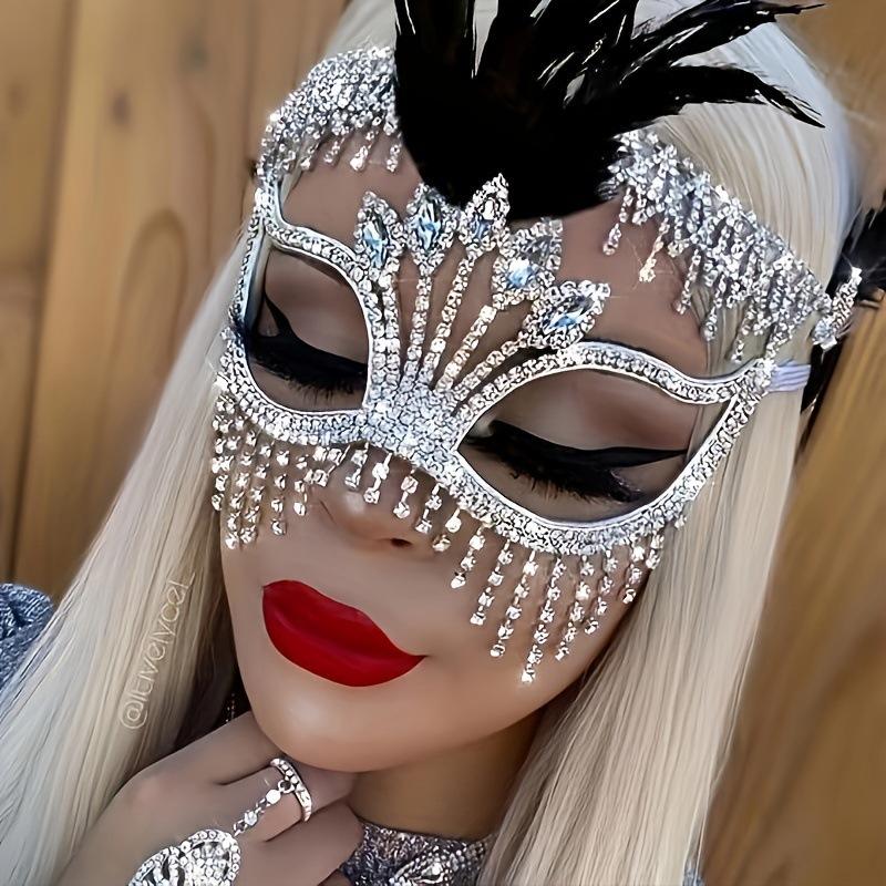 2026 New Elegant Rhinestone Women's Half Face Mask Elastic