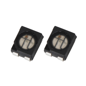 <span class=keywords><strong>Chip</strong></span> LED <span class=keywords><strong>SMD</strong></span> <span class=keywords><strong>3528</strong></span> RGB Personalizzabile, Faccia Nera, 4 PIN, Display per Schermi Grandi, Potenza 2W, 3V, Blu/Verde/Rosso, Certificato RoHS, Garanzia 2 Anni - Product Image 1