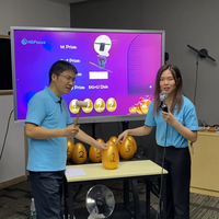 Tableau interactif intelligent avec écran tactile LED, projecteur de sol, panneau de tableau noir, système Android I7
