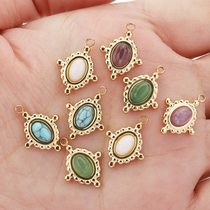Colgante de piedra natural vintage de forma ovalada con incrustaciones de piedras preciosas para la fabricación de joyas H1424 - Product Image 3