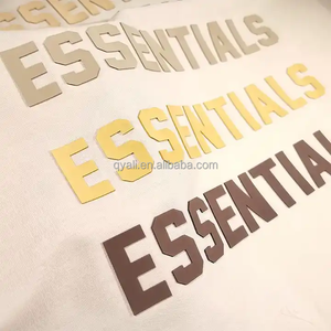 Camisa de transferencia de calor de silicona lavable a prueba de agua Parche de logotipo tejido de silicona 3D Etiquetas de ropa de PVC de goma plana PET duradero - Product Image 1