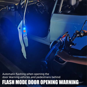 Lampe de bienvenue LED pour portière de voiture avec capteur, lampe de sol à commande magnétique, rechargeable par USB, lumière de signalisation anti-collision - Product Image 3
