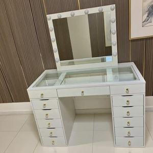 Meja Rias Vanity Kayu Desain Modern Harga Grosir dengan Cermin Lampu LED - Product Image 1