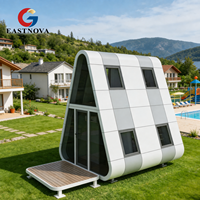 Maison Modulaire Triangulaire Mobile de Luxe en Acier Léger, Chambre Conteneur Hôtelière Commerciale, Chambre Capsule à Deux Étages, Mini-Maison Préfabriquée