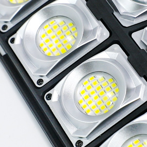 Luce stradale a LED automatica con sensore PIR, luce intelligente a doppia fila 100W, impermeabile per illuminazione da giardino/fattoria/strada/esterno - Product Image 4