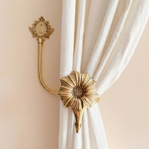 Golden Flower Shape <b>Curtain</b> Holdback Decorative Window Hardware Antique Style Metal <b>Hook</b> - Product Image 1