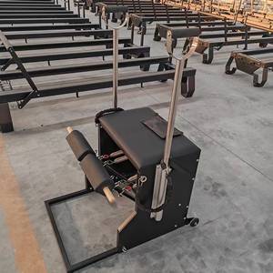 La chaise Wuda entièrement noire et tendance, idéale pour la pratique du <span class=keywords><strong>yoga</strong></span> et du pilates, est parfaite pour les studios à domicile - Product Image 2