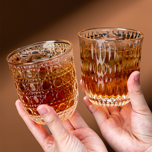 Vente en gros de tasses à café rétro exquises en <span class=keywords><strong>verre</strong></span>, tasse à espresso italienne, mug à latte art, <span class=keywords><strong>verre</strong></span> à boire esthétique en relief - Product Image 3