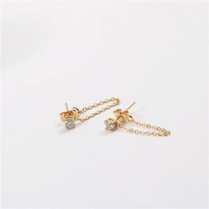 Deslustre libre 18K chapado en oro Cubic Zirconia cadena borla Stud pendiente deslustre libre impermeable joyería de acero inoxidable - Product Image 4