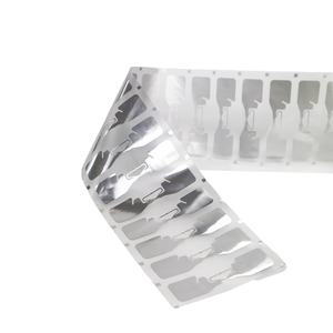 Etiqueta RFID Seca GEN 2/ISO18000 6C con Código U 8, 94x24mm, Distancia de Lectura de 10m para Gestión de Inventario de Ropa al por Menor y Cadena de Suministro - Product Image 4