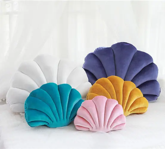 Sıcak satış yeni tasarım cilt dostu hollandalı kadife deniz kabuğu şekli yastık minder kanepe çocuklar