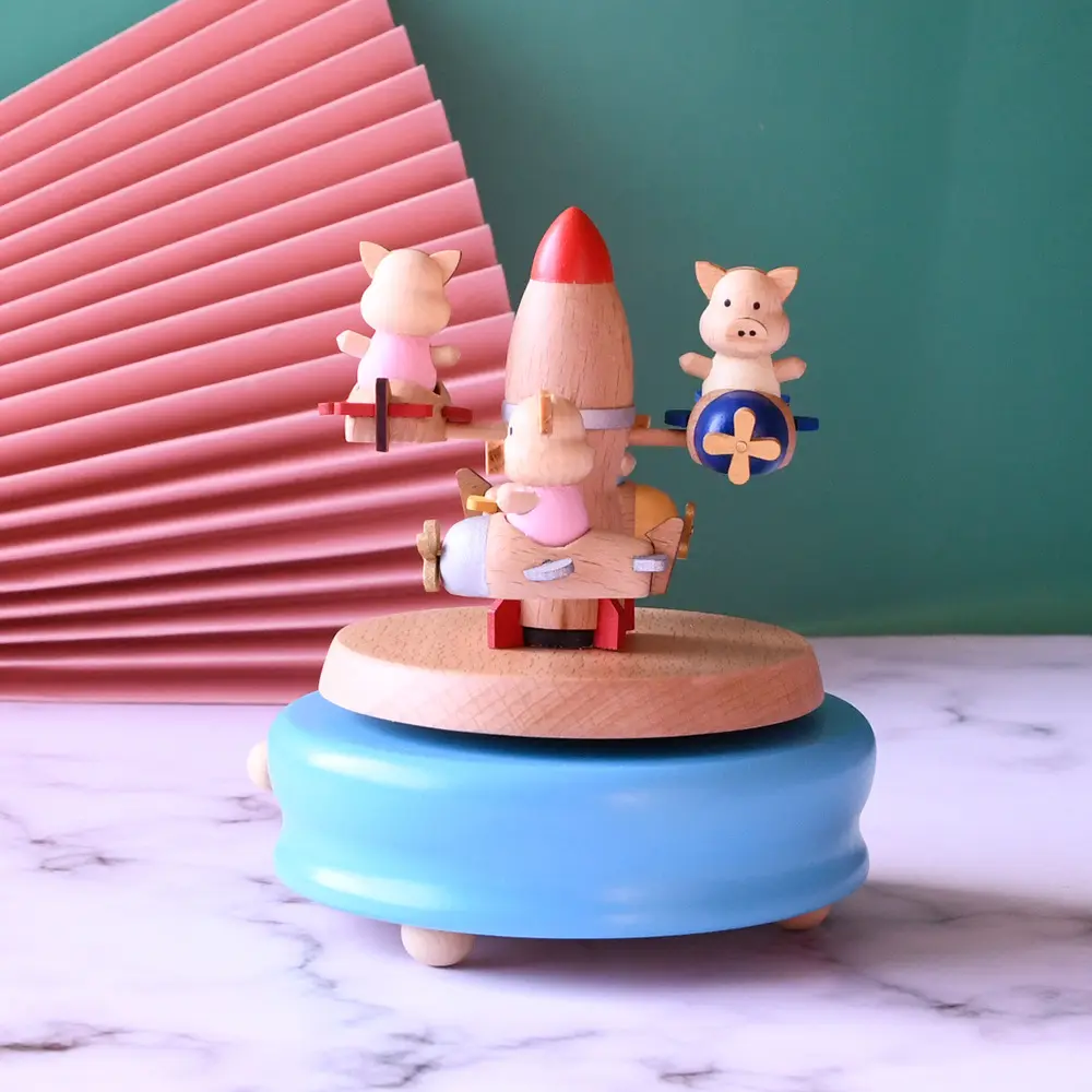 Children's Day gift airplane piggy cute fun music box Wooden artifact music box color music box can be engraved