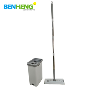 ไม้ถูพื้นแบบแบน พร้อมที่บีบน้ำในตัว  ขนแปรงคุณภาพสูง  หุ้มด้วยฟองน้ำ  พร้อมยางปาดน้ำ - Product Image 3