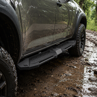 Marchepieds latéraux tout-terrain en acier inoxydable noir mat antidérapants, kit complet à visser, testés 150 kg, pour Hilux Ford