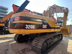 Excavatrice sur chenilles d'occasion pour modèles 320Cl, 325C, 320BL, 330BL, modèle 2023, poids opérationnel de 20 tonnes, faible nombre d'heures de fonctionnement, à vendre. - Product Image 3