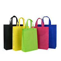 Sacs cadeaux promotionnels personnalisés, imperméables, écologiques, réutilisables, sacs de shopping colorés, sacs fourre-tout non tissés, poignée en sangle PP durable