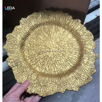 Platos Decorativos LEDA Gold Rose con Forma Floral para Bodas y Eventos, Platos de Plástico para Decoración de Mesa