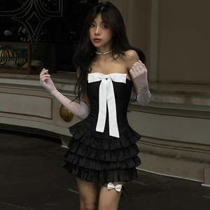 เดรสสั้นผู้หญิงแบบไม่มีสายรัดไหล่ แต่งโบว์ แต่งสีตัดกัน ช่วงเอวเข้ารูป กระโปรงระบาย แขนกุด สไตล์ลำลอง แฟชั่นฤดูร้อน - Product Image 4