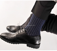 Nouvelle venue anti odeur coton rayé robe socken homme d'affaires respirant équipage chaussettes