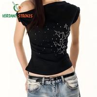 T-shirts imprimés avec logo Verdant Strokes. Logos de marque en strass avec reproduction nette et claire. Idéal pour les entreprises et les promotions.