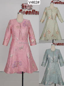Robe élégante pour femmes grandes tailles, deux pièces, de haute qualité, idéale pour l'église - Product Image 5