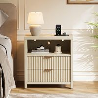 Nakas Modern Bergaya Fluted dengan 2 Laci dan Stopkontak AC Terintegrasi, Meja Samping Kayu Kokoh untuk Kamar Tidur, Ruang Tamu, dan Rumah