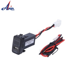Prise de courant numérique <span class=keywords><strong>pour</strong></span> téléphone portable, chargeur <span class=keywords><strong>USB</strong></span>, sortie 2,1 a, voltmètre, prise avec <span class=keywords><strong>port</strong></span> <span class=keywords><strong>USB</strong></span> <span class=keywords><strong>pour</strong></span> Bus, RV, <span class=keywords><strong>moto</strong></span>, SUV - Product Image 3