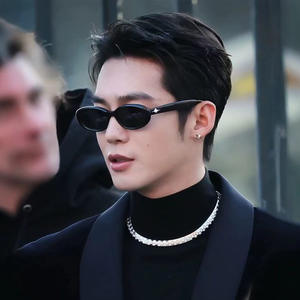 Lunettes de soleil rondes classiques rétro, monture noire en PC, protection UV400, unisexe, tendance, type 3, transmission - Product Image 4