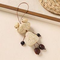 Uionen Pendentif Ours à Grande Bouche en Coquillage Naturel Fait Main, Accessoire Créatif et Mignon pour Sac, Carillon Éolien Thérapeutique, Cadeau